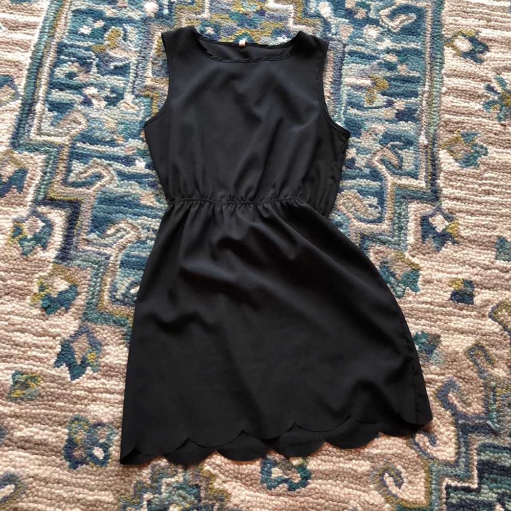 Black mini scalloped dress